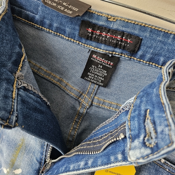 Skinny Fit Distressed Blue Denim Shorts with Stretch - Picture 10 of 15